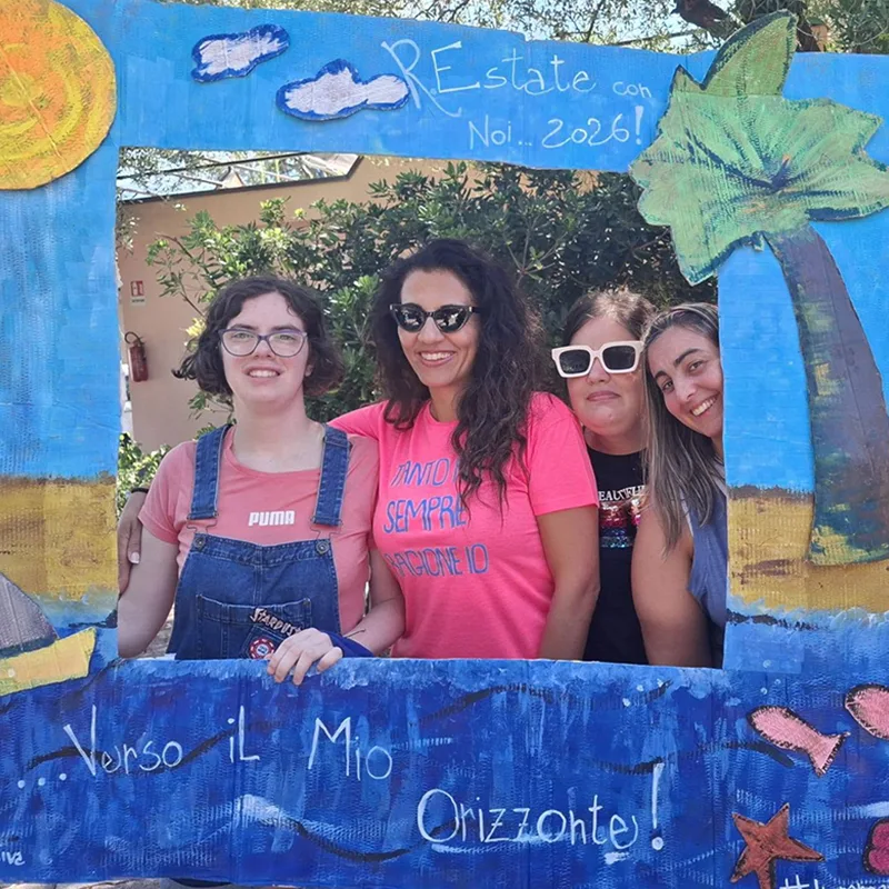i ragazzi dell'Associazione Vita Attiva augurano buone vacanze